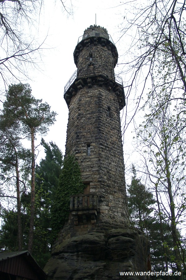Foto: Aussichtsturm auf dem Pfaffenstein