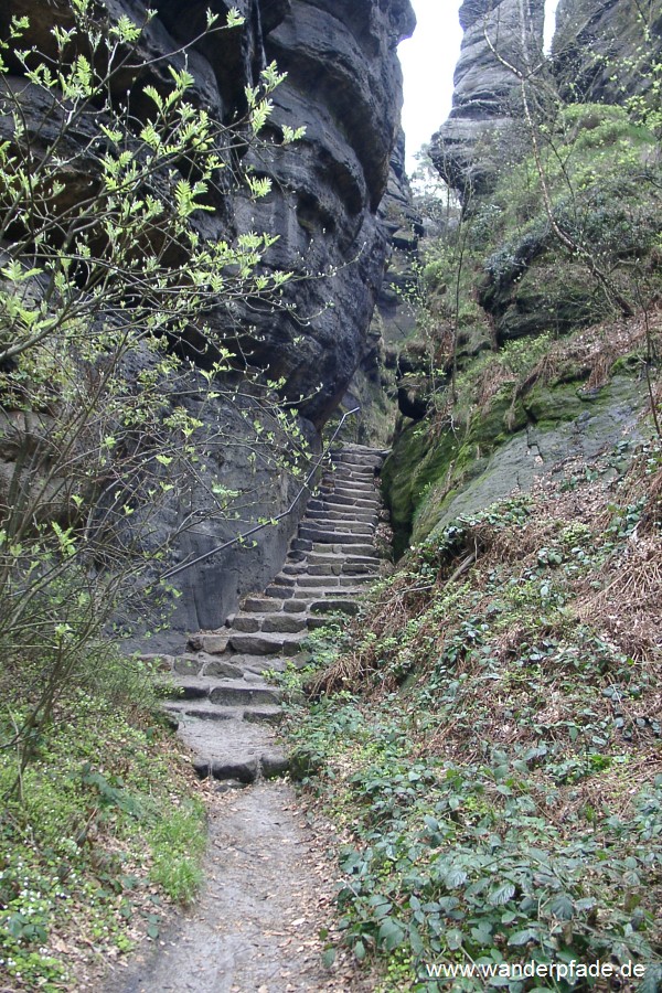 Bequemer Auf-/ Abstieg Pfaffenstein