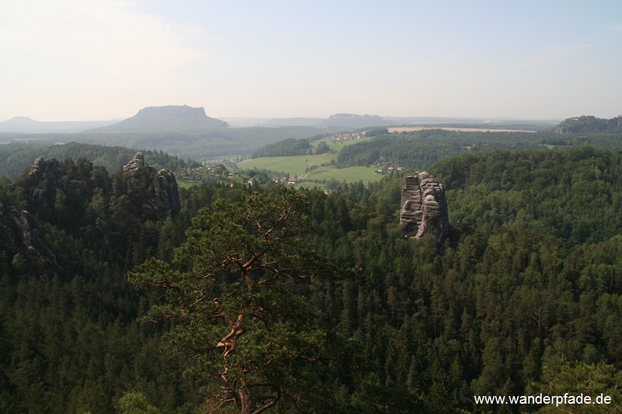 Lilienstein, Talwchter, Feldsteine