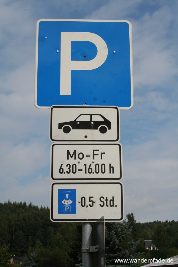 Foto: Parkplatz in Papstdorf