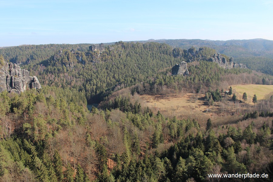 Lokomotive, Honigsteine, Feldsteine, Talwchter