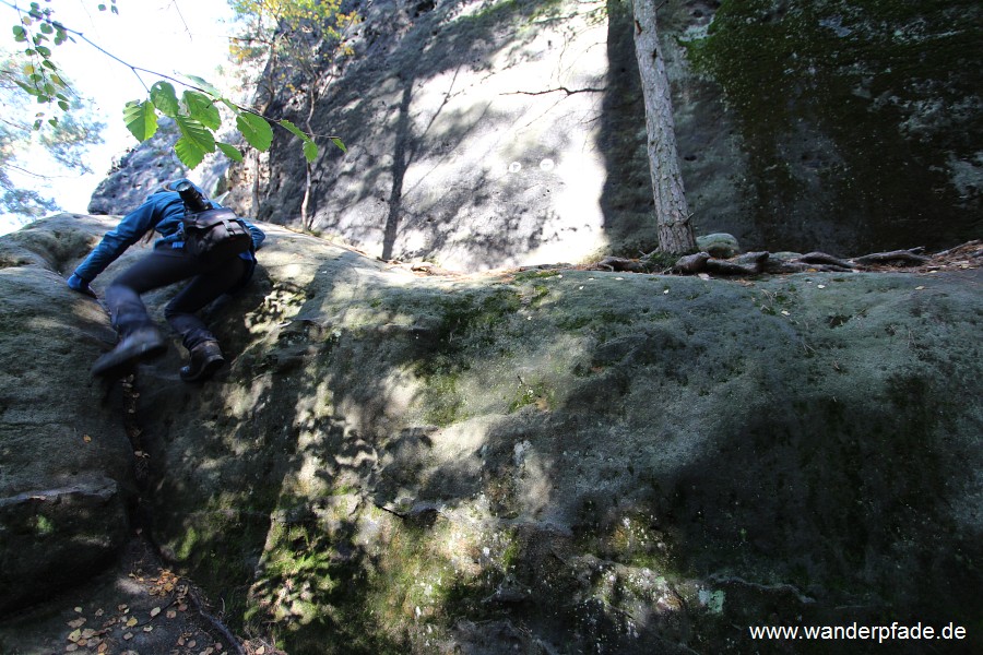 Kletterpfad ber Hllenwand