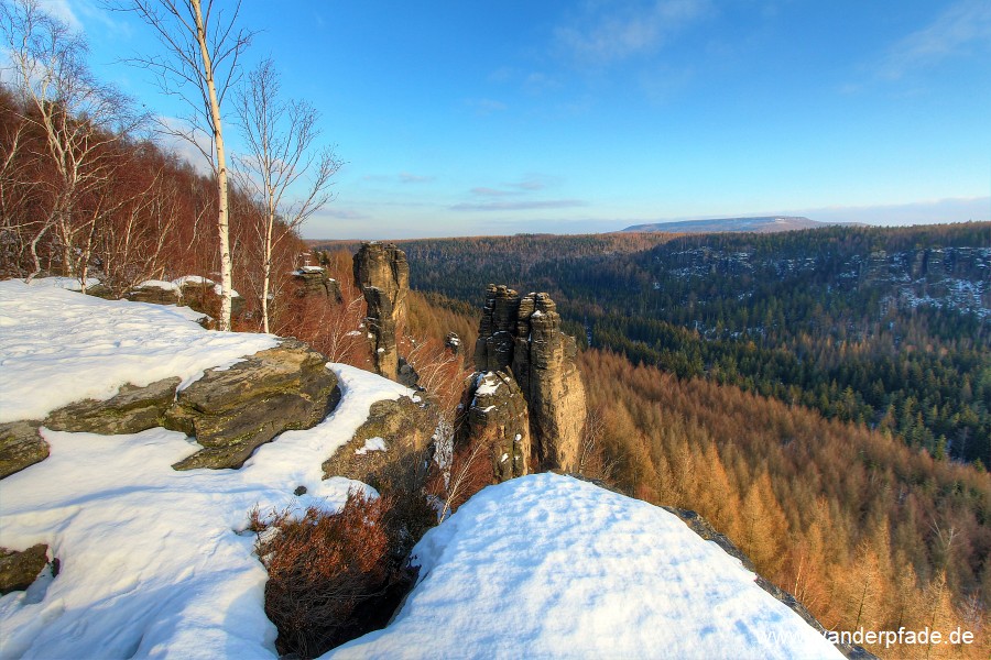 Hoher Schneeberg am Horizont